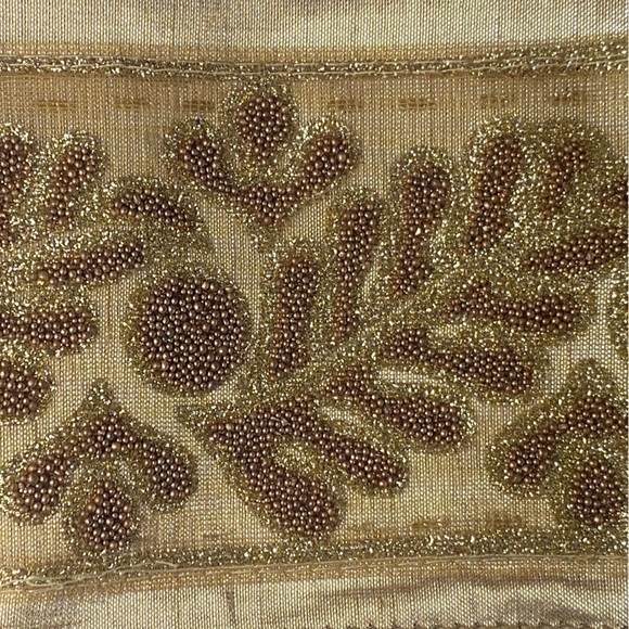 D. Steven’s gold beaded leaf embroidered wire ribbon wide sheer holiday wreath - Picture 6 of 7